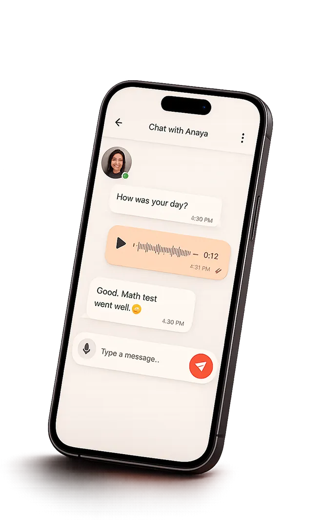 Parent sending text and voice messages to a child in the Eyezonkid app